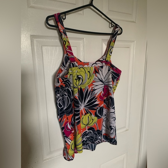 Banana Republic Multicolor Floral Tank Top Medium - Picture 2 of 4
